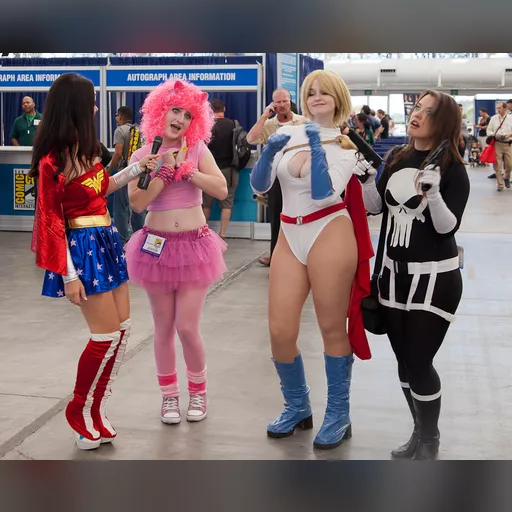 alias:karen_starr alias:power_girl character:kara_zor-l cosplay medium:photo person:tallest_silver publisher:dc stopgap // 1024x813 // 205.7KB // jpg // image/jpeg // 5967858824_8da4960b09_o