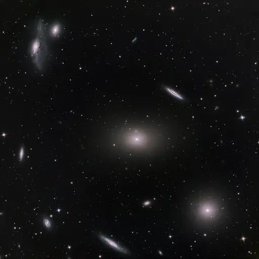 medium:photo space // 2032x2032 // 1.7MB // jpg // image/jpeg // 1368446518787