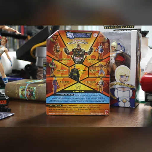 alias:karen_starr alias:power_girl character:kara_zor-l figure figures medium:photo publisher:dc // 4272x2848 // 4.9MB // jpg // image/jpeg // IMG_9574