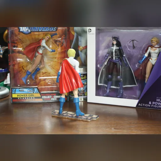 alias:karen_starr alias:power_girl character:kara_zor-l figure figures medium:photo publisher:dc // 4272x2848 // 4.5MB // jpg // image/jpeg // IMG_9704