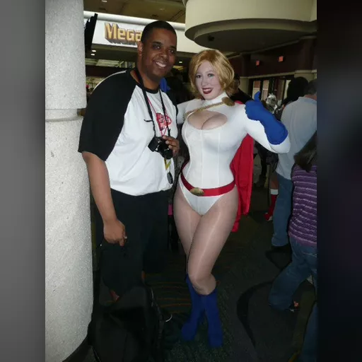 alias:karen_starr alias:power_girl character:kara_zor-l cosplay medium:photo person:belle_chere publisher:dc // 480x640 // 101.9KB // jpg // image/jpeg // 4524225779_1c6b96f577_z