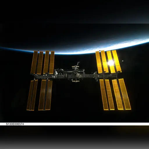 medium:photo space // 4288x2929 // 1.1MB // jpg // image/jpeg // 1369581270004