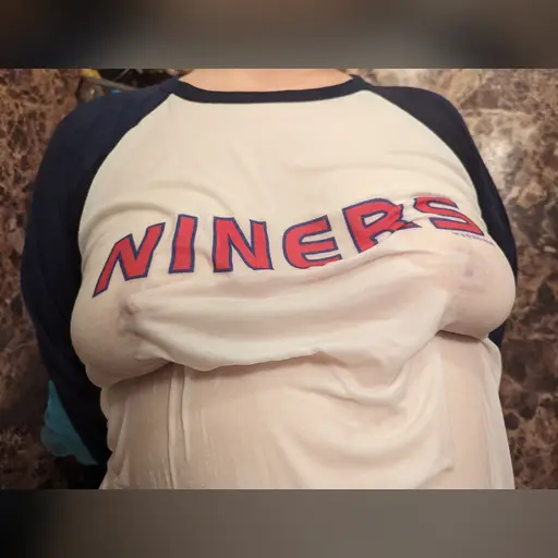 20240410 medium:photo person:kristina_dahl wet_shirt // 4080x3072 // 2.5MB // jpg // image/jpeg // PXL_20240410_041601578