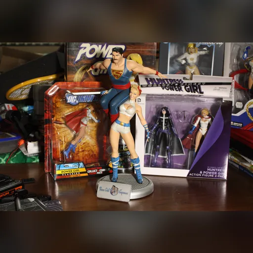 alias:karen_starr alias:power_girl character:kara_zor-l figure figures medium:photo publisher:dc // 4272x2848 // 5.4MB // jpg // image/jpeg // IMG_0084