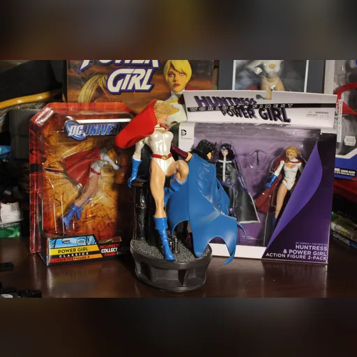 alias:karen_starr alias:power_girl character:kara_zor-l figure figures medium:photo publisher:dc // 4272x2848 // 5.5MB // jpg // image/jpeg // IMG_0141