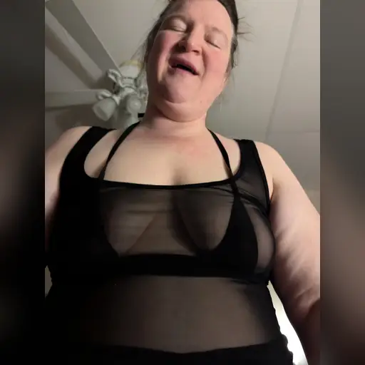 20241218 medium:photo person:kristina_dahl // 3072x4080 // 1.5MB // jpg // image/jpeg // PXL_20241218_053513495