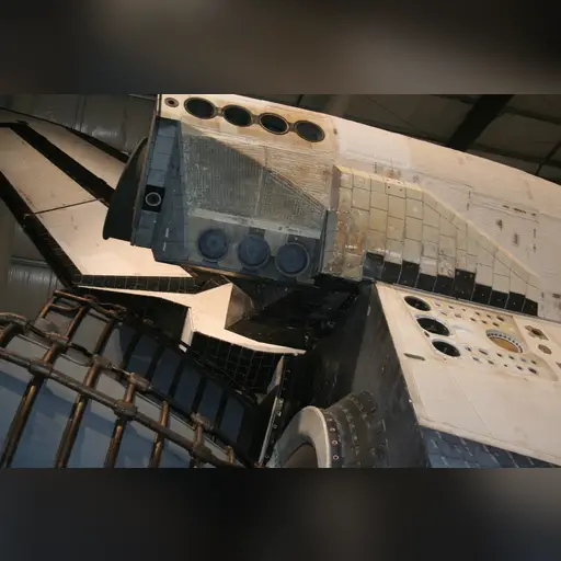 medium:photo space // 3456x2304 // 3.0MB // jpg // image/jpeg // 1369271132263