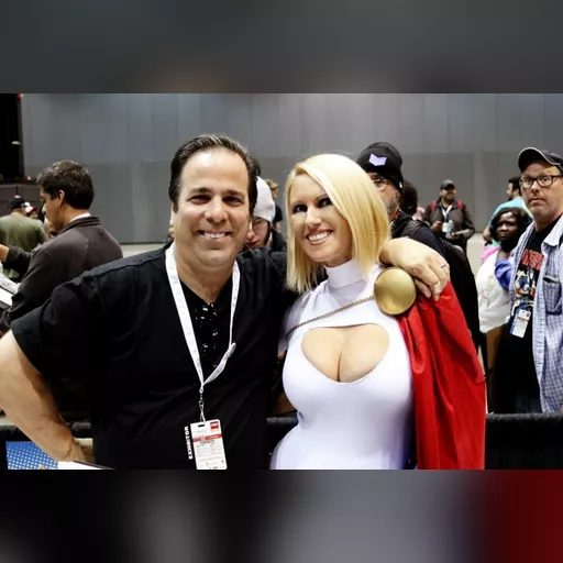 alias:karen_starr alias:power_girl character:kara_zor-l cosplay medium:photo person:azpowergirl publisher:dc stopgap // 700x467 // 56.4KB // jpg // image/jpeg // img_0936-e1493495228655