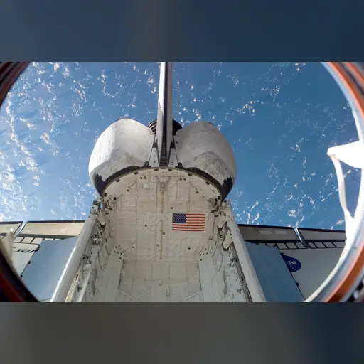 medium:photo space // 3032x2003 // 2.7MB // jpg // image/jpeg // 1369270911233