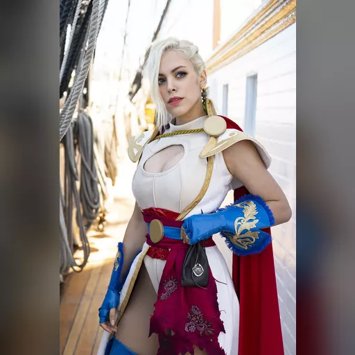 alias:karen_starr alias:power_girl character:kara_zor-l cosplay medium:photo publisher:dc // 1333x2000 // 354.0KB // jpg // image/jpeg // xCgtxRd