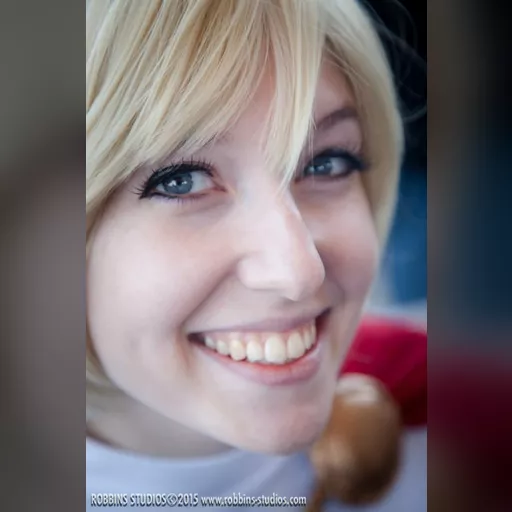 alias:karen_starr alias:power_girl character:kara_zor-l cosplay medium:photo person:robbins_studio publisher:dc stopgap // 640x960 // 43.9KB // jpg // image/jpeg // 11009170_10155522141350268_8888590834904735221_n