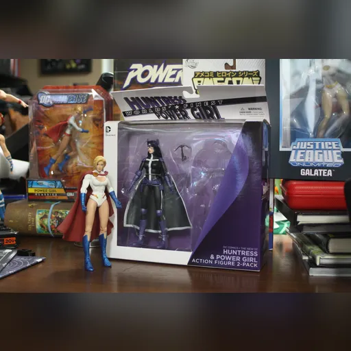 alias:karen_starr alias:power_girl character:kara_zor-l figure figures medium:photo publisher:dc // 4272x2848 // 4.6MB // jpg // image/jpeg // IMG_9613