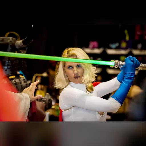 alias:karen_starr alias:power_girl character:kara_zor-l cosplay medium:photo person:azpowergirl publisher:dc // 3000x1994 // 663.7KB // jpg // image/jpeg // jedi