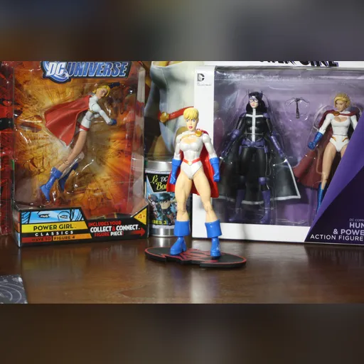 alias:karen_starr alias:power_girl character:kara_zor-l figure figures medium:photo publisher:dc // 4272x2848 // 4.6MB // jpg // image/jpeg // IMG_9729