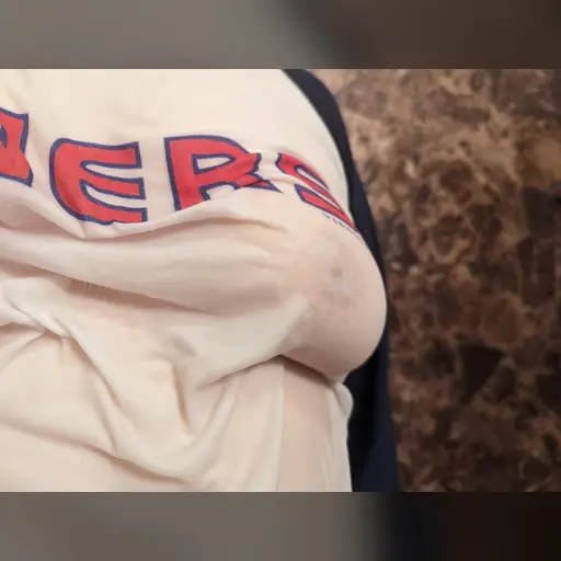 20240410 medium:photo person:kristina_dahl wet_shirt // 4080x3072 // 2.3MB // jpg // image/jpeg // PXL_20240410_041543258