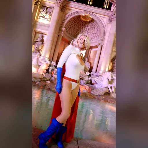 alias:karen_starr alias:power_girl character:kara_zor-l cosplay medium:photo person:azpowergirl publisher:dc // 1150x2048 // 222.1KB // jpg // image/jpeg // 13131279_966978383351229_3038788443751039357_o