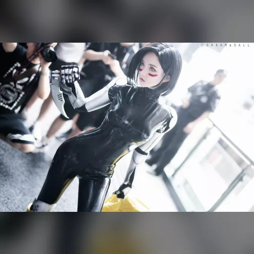 cosplay medium:photo person:sixtutu622 // 1350x900 // 135.1KB // jpg // image/jpeg // D-M9jmjU8AA30Vc