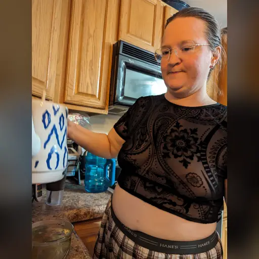 20240414 medium:photo person:kristina_dahl // 3072x4080 // 2.2MB // jpg // image/jpeg // PXL_20240414_043221997