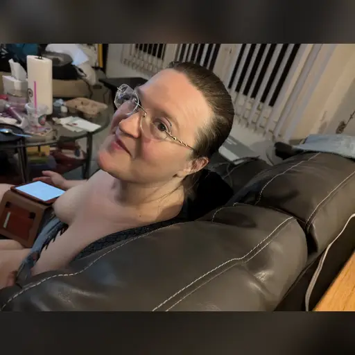 20240916 medium:photo person:kristina_dahl // 4080x3072 // 2.0MB // jpg // image/jpeg // PXL_20240916_024408734