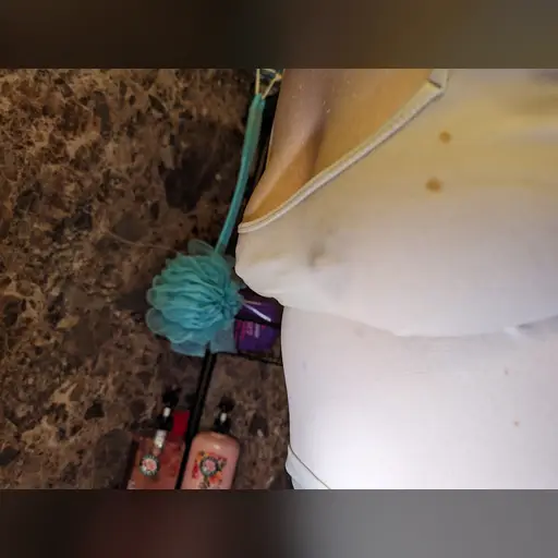 20240410 medium:photo person:kristina_dahl wet_shirt // 4080x3072 // 2.2MB // jpg // image/jpeg // PXL_20240410_040722878