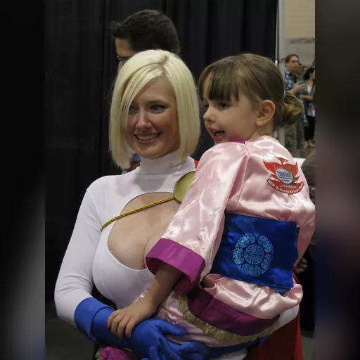 alias:karen_starr alias:power_girl character:kara_zor-l cosplay medium:photo person:vegas_pg publisher:dc stopgap // 768x1024 // 384.9KB // jpg // image/jpeg // 5776704775_dd2e7d8cdf_b