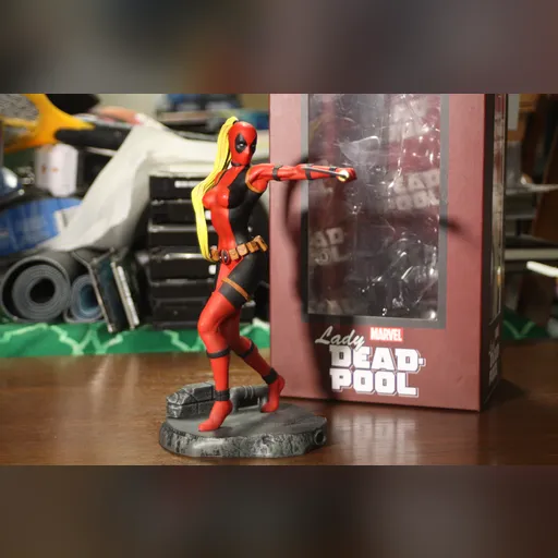 figure figures lady_deadpool medium:photo // 4272x2848 // 5.2MB // jpg // image/jpeg // IMG_0126