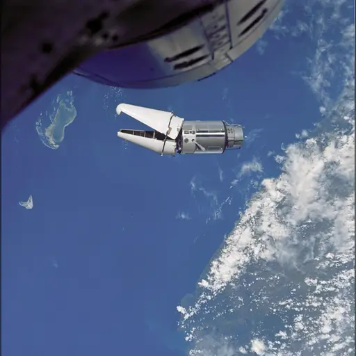 medium:photo space // 3000x3026 // 5.1MB // jpg // image/jpeg // 1369271174389