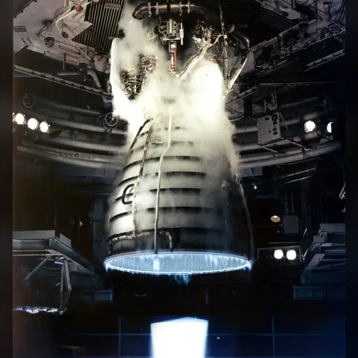 medium:photo space // 1500x1612 // 2.1MB // jpg // image/jpeg // 1369547673414