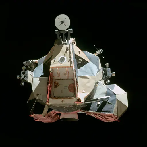 medium:photo space // 4000x3856 // 967.7KB // jpg // image/jpeg // 1369273044510