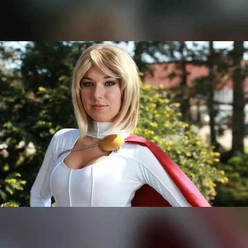 alias:karen_starr alias:power_girl biseuse character:kara_zor-l cosplay medium:photo publisher:dc // 1024x683 // 118.1KB // jpg // image/jpeg // powergirl_portrait_by_biseuse-davdqff