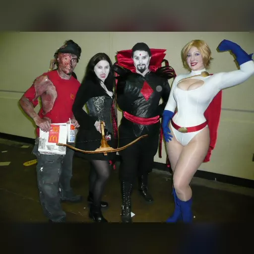 alias:karen_starr alias:power_girl character:kara_zor-l cosplay medium:photo person:belle_chere publisher:dc // 640x480 // 105.0KB // jpg // image/jpeg // 4524225929_268f054026_z