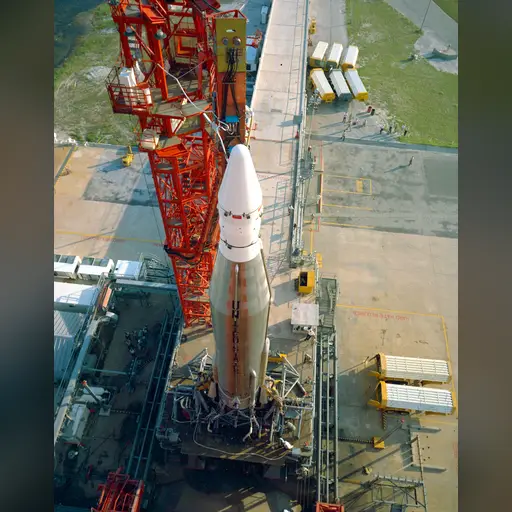 medium:photo space // 1800x2280 // 708.0KB // jpg // image/jpeg // 1369550437137