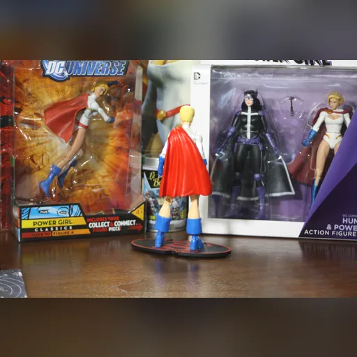 alias:karen_starr alias:power_girl character:kara_zor-l figure figures medium:photo publisher:dc // 4272x2848 // 4.5MB // jpg // image/jpeg // IMG_9733