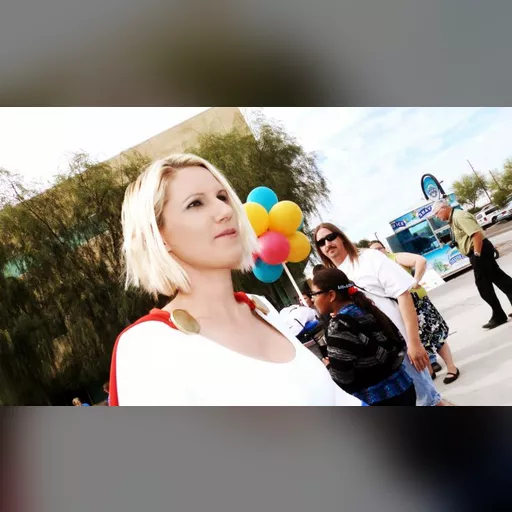 alias:karen_starr alias:power_girl character:kara_zor-l cosplay medium:photo person:azpowergirl publisher:dc stopgap // 700x409 // 59.5KB // jpg // image/jpeg // p1040909-e1493493663221