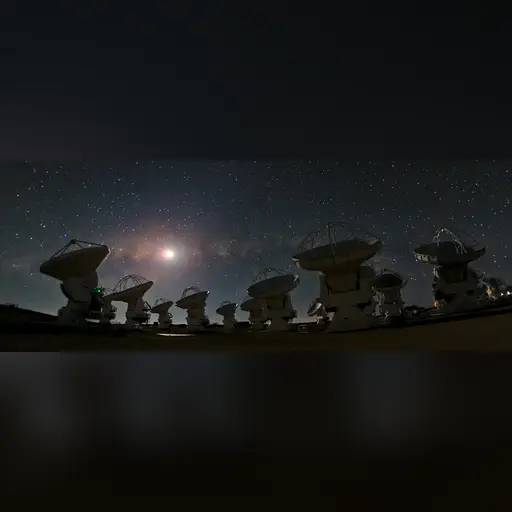 medium:photo space // 4500x1688 // 6.6MB // jpg // image/jpeg // 1369413624640