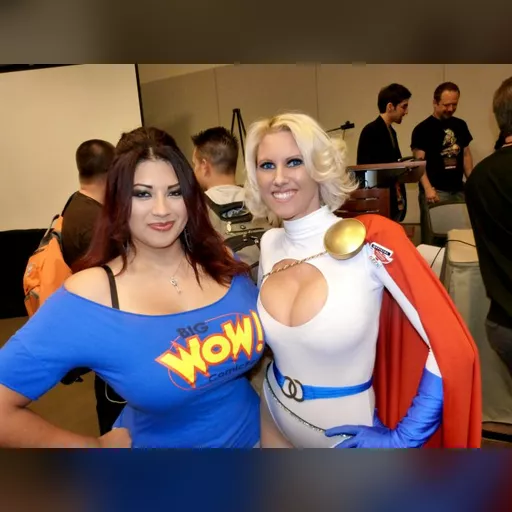 alias:karen_starr alias:power_girl character:kara_zor-l cosplay medium:photo person:azpowergirl publisher:dc // 700x525 // 61.7KB // jpg // image/jpeg // p1080247-copy-e1493492353633