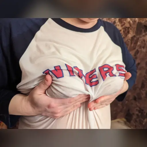 20240410 medium:photo person:kristina_dahl wet_shirt // 4080x3072 // 2.5MB // jpg // image/jpeg // PXL_20240410_041718476