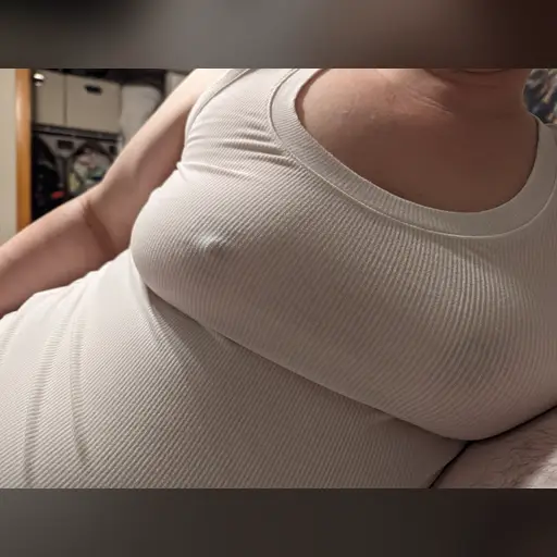 20240521 medium:photo person:kristina_dahl // 4080x3072 // 3.8MB // jpg // image/jpeg // PXL_20240521_173939386