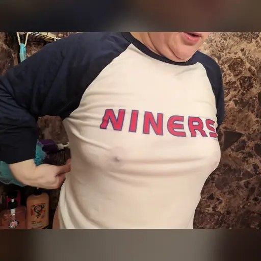 20240410 medium:photo person:kristina_dahl wet_shirt // 4080x3072 // 2.6MB // jpg // image/jpeg // PXL_20240410_041706520