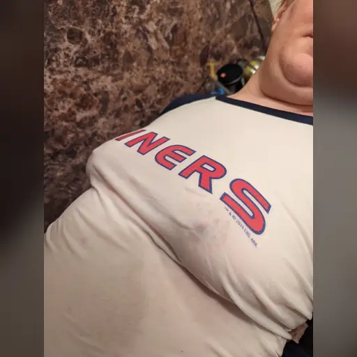 20240410 medium:photo person:kristina_dahl wet_shirt // 3072x4080 // 2.2MB // jpg // image/jpeg // PXL_20240410_041820165