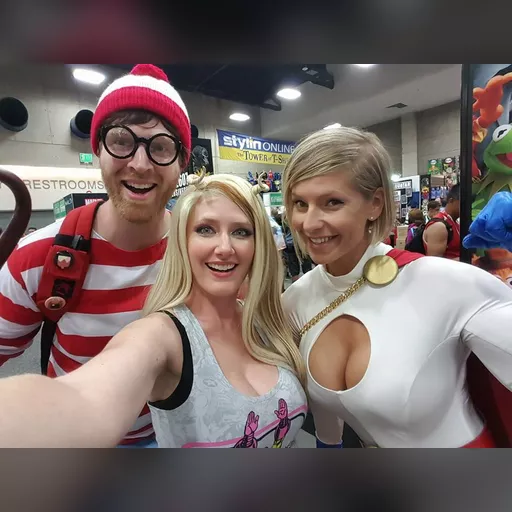 alias:karen_starr alias:power_girl character:kara_zor-l cosplay medium:photo person:russianpg publisher:dc // 960x720 // 98.0KB // jpg // image/jpeg // 109 - KEE1ATP