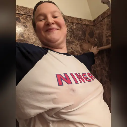 20240410 medium:photo person:kristina_dahl wet_shirt // 3072x4080 // 2.1MB // jpg // image/jpeg // PXL_20240410_041632634