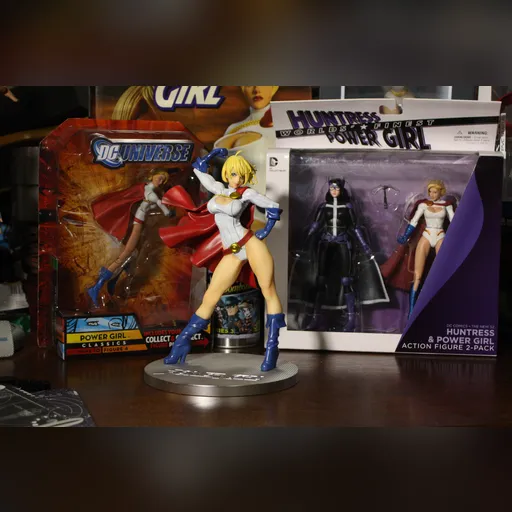 alias:karen_starr alias:power_girl character:kara_zor-l figure figures medium:photo publisher:dc // 4272x2848 // 5.1MB // jpg // image/jpeg // IMG_0009