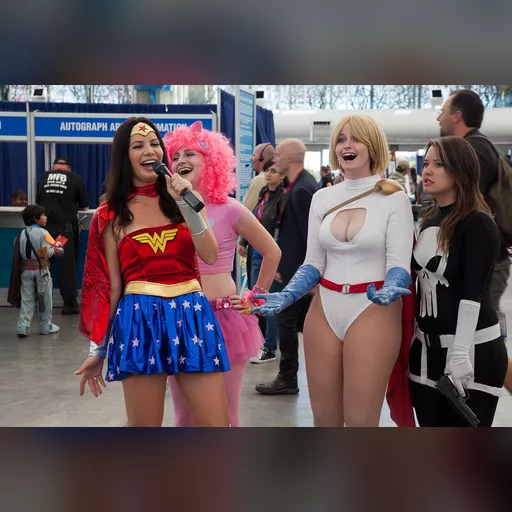 alias:karen_starr alias:power_girl character:kara_zor-l cosplay medium:photo person:tallest_silver publisher:dc stopgap // 1024x683 // 180.5KB // jpg // image/jpeg // 5967858224_96ee6d7b4f_o