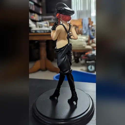 chocolate_misu figure figures medium:photo // 1795x3360 // 1.2MB // jpg // image/jpeg // PXL_20240509_202547395_crop