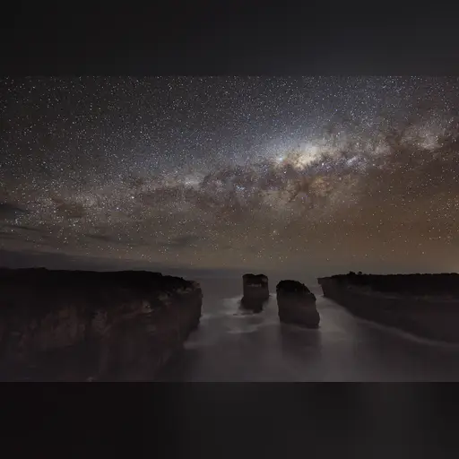 medium:photo space // 1800x1200 // 646.2KB // jxl // image/jxl // mwshadow_cherney_big