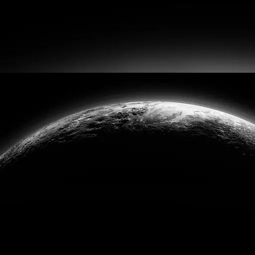 medium:photo space // 5852x2500 // 2.5MB // jxl // image/jxl // 06c774b4